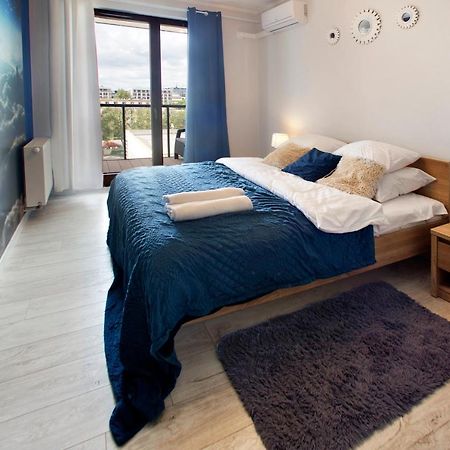 Cybernetyki 6B Serviced Accommodation Warschau Buitenkant foto